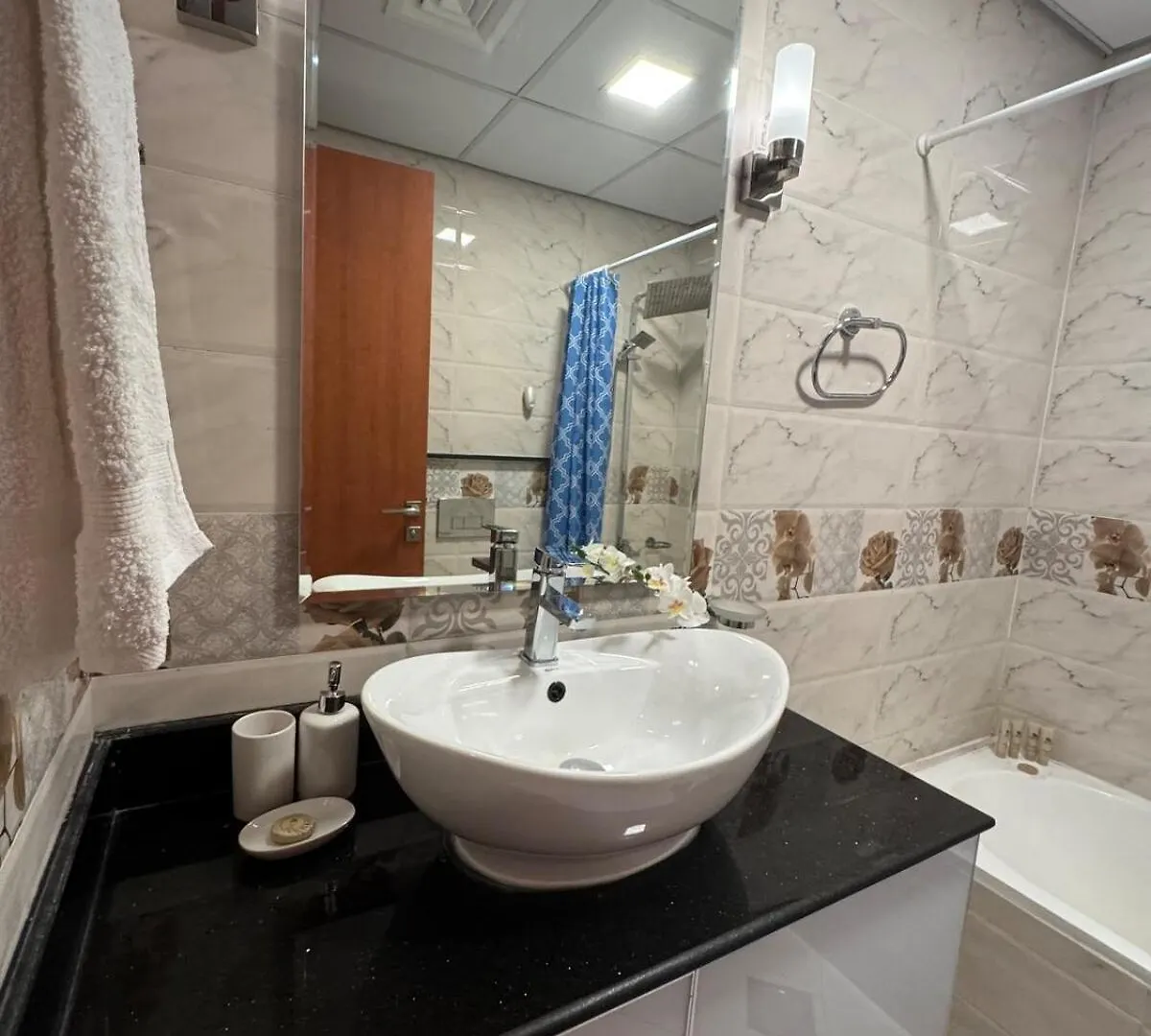 Cozy Studio Apartment Holiday Home L Perfect For Couples Dubai